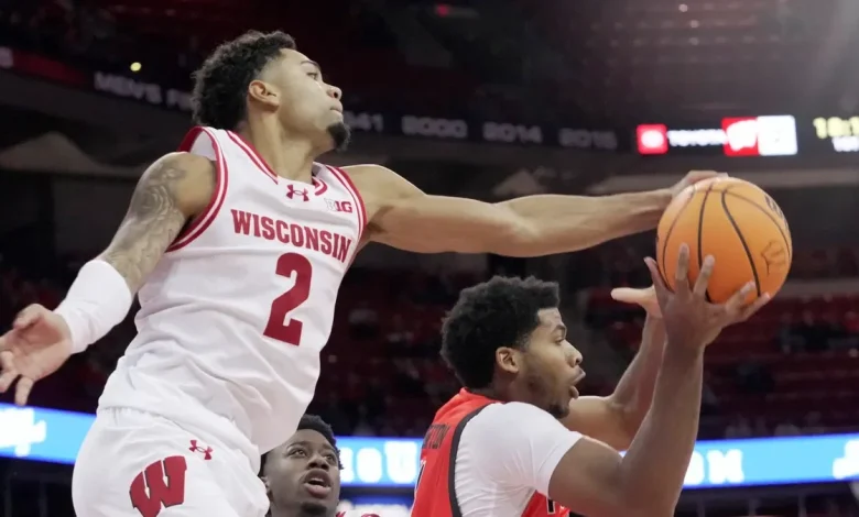 What channel is Wisconsin basketball vs Northern Illinois on tonight?