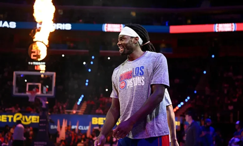 What happened to Isaiah Stewart? Live injury updates for Pistons vs. Nets on 11/7/25