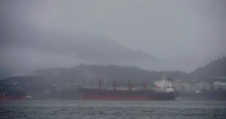 What is the B.C. oil tanker ban, and could it change under pipeline deal?