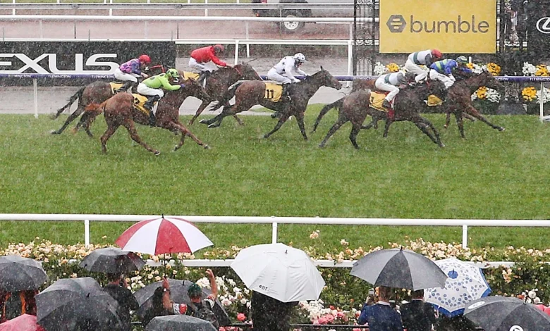 What is the weather forecast for the 2025 Melbourne Cup?