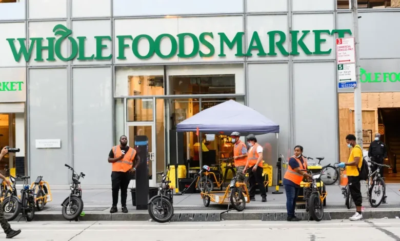 When is Whole Foods open in Texas on Thanksgiving?