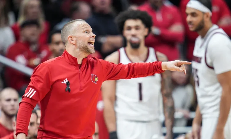 Where is Louisville basketball ranked in new AP Top 25 and updated USA Today Coaches Poll?