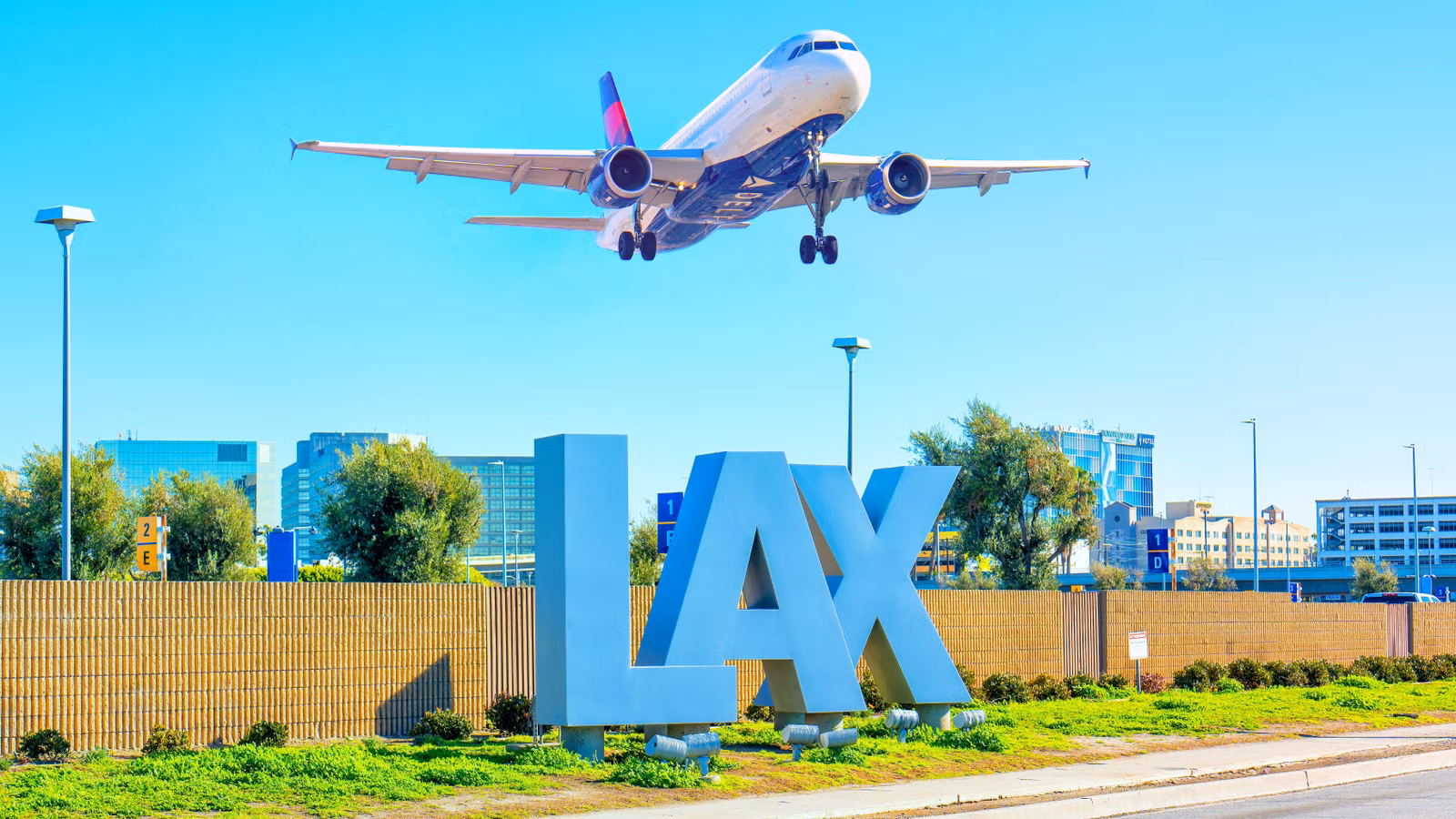 Which Unserved International Routes Do You Think Los Angeles International Airport Would Benefit From Adding?