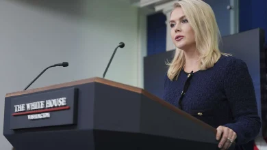 White House ‘open to discussing’ back pay for furloughed workers, following mixed messages on earlier guarantee