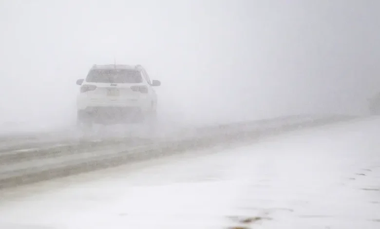 White Thanksgiving: Powerful lake-effect snowstorm to sweep across Great Lakes in Midwest and Northeast