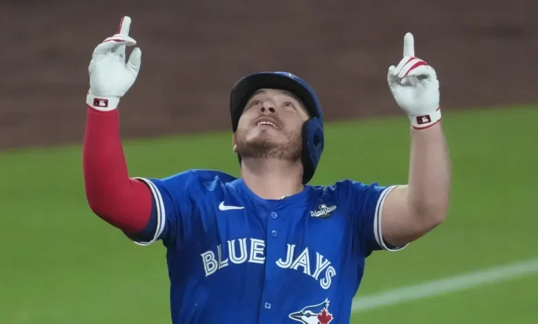 Who is Alejandro Kirk? Contract, everything to know about Blue Jays beloved catcher