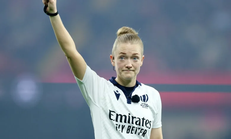 Who is rugby referee Hollie Davidson?