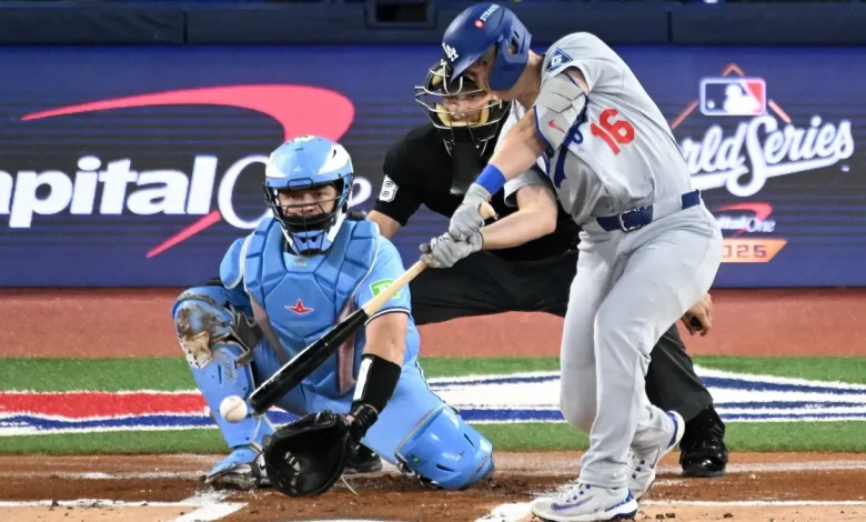 Who is singing the national anthems in World Series Game 7?