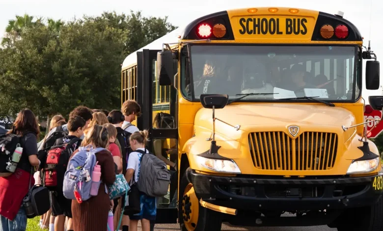 Why don't Duval schools get all week off for Thanksgiving like others?