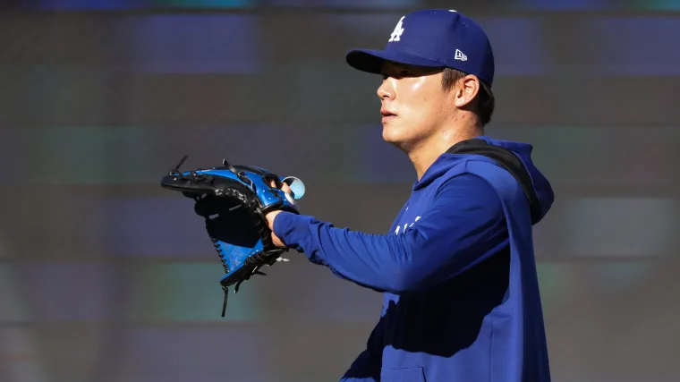 Why the splitter pitch will decide World Series Game 6 for Dodgers' Yoshinobu Yamamoto, Blue Jays' Kevin Gausman