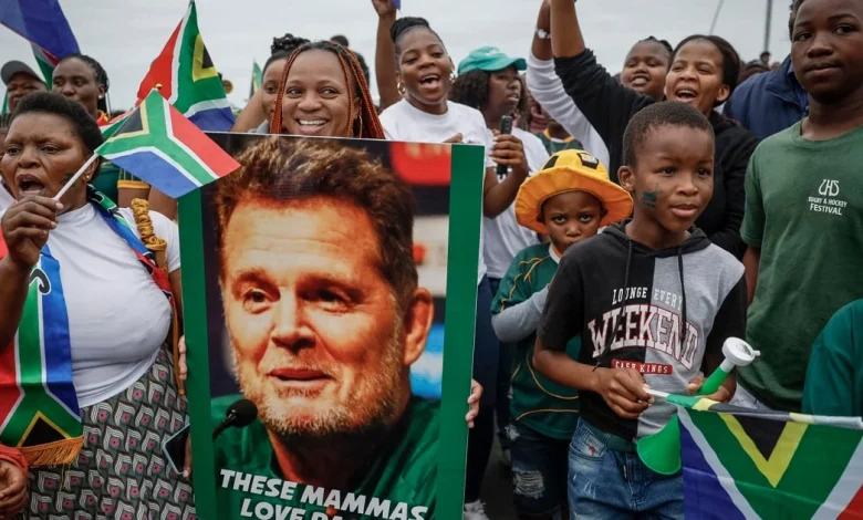 Why was Rassie Erasmus snubbed for World Rugby Coach of the Year?