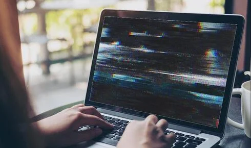 Widespread service disruptions reported as major platforms go down worldwide