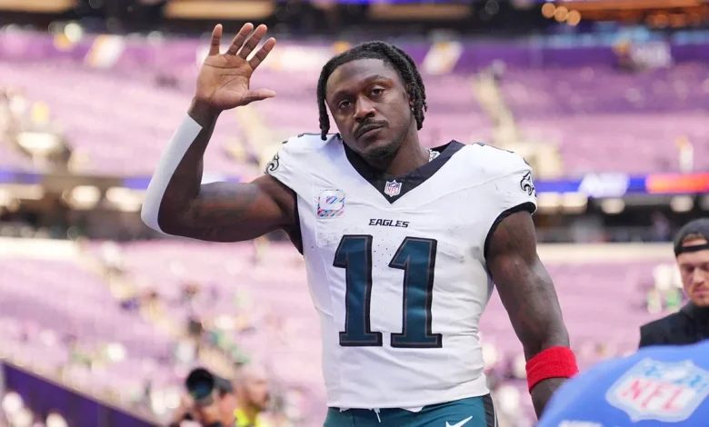 Will AJ Brown play today? Eagles WR injury status for 'Monday Night Football'