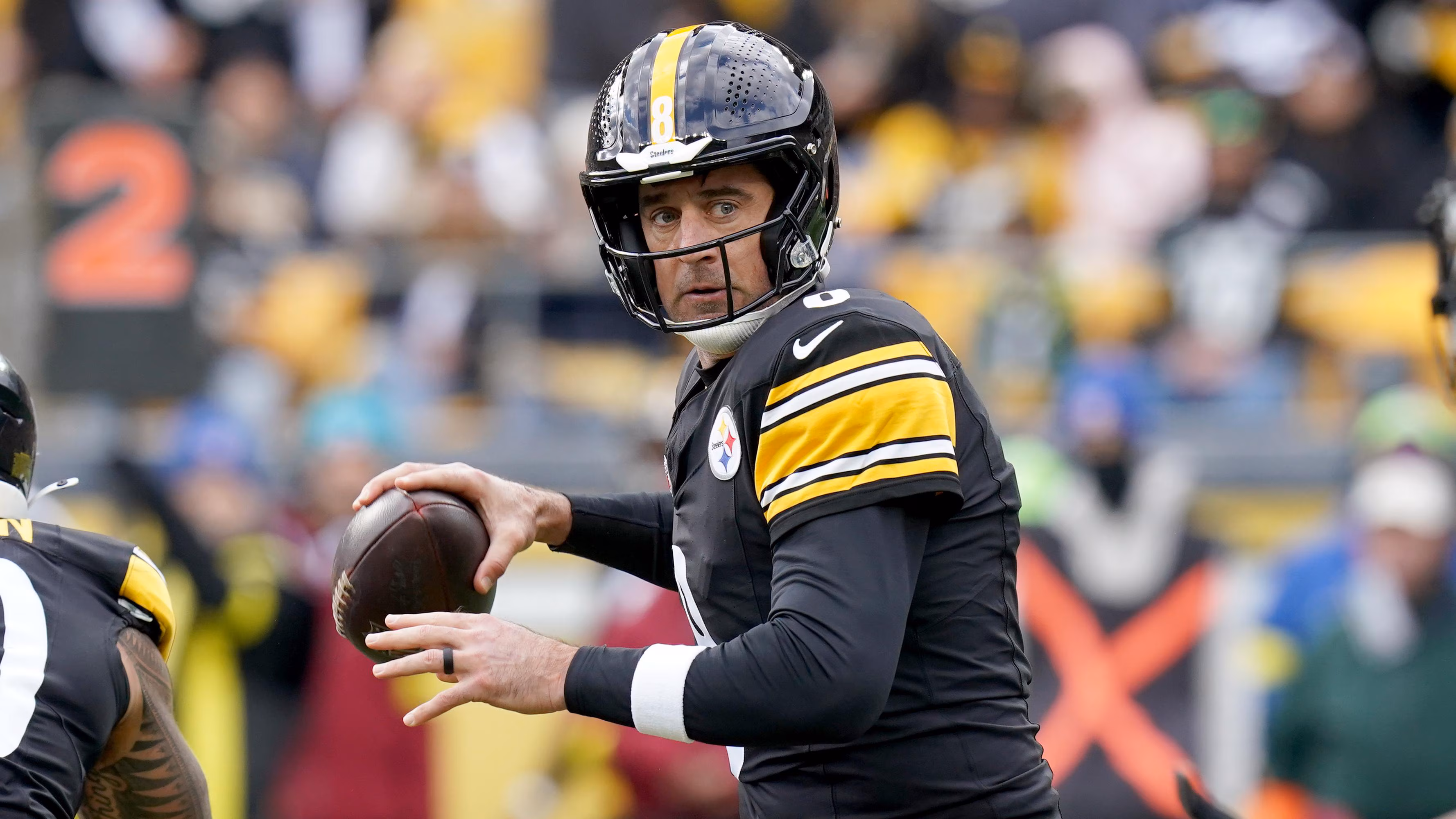 Will Aaron Rodgers Play vs. Bears? Latest on Steelers QB's Injury, Timeline to Return