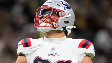 Will Campbell carted off with knee injury during Patriots' game in Cincinnati