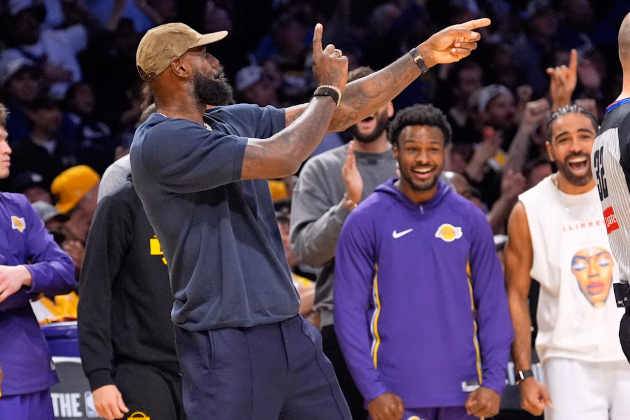 Will LeBron James make his season debut today? Where to watch Lakers vs. Jazz for free