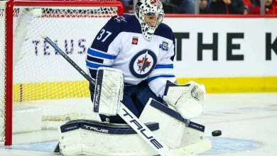 Winnipeg Jets goalie Connor Hellebuyck to undergo minor surgery, miss 4-6 weeks: Sources