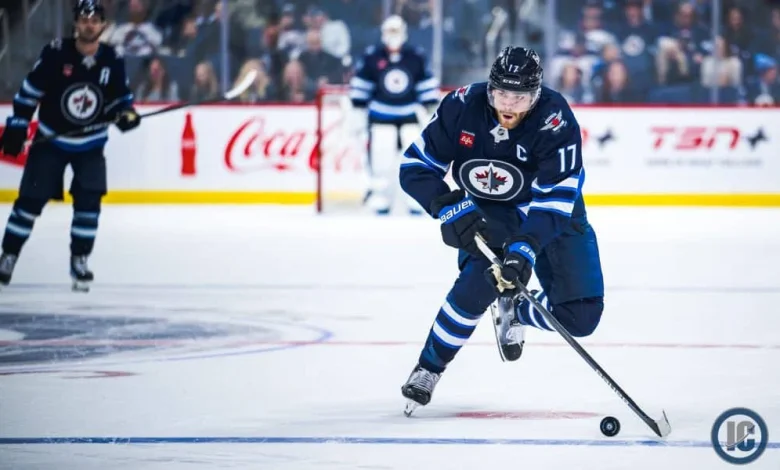 Winnipeg Jets sign Adam Lowry to a five-year contract extension