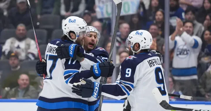 Winnipeg Jets snap three-game losing skid with 5-3 triumph in Vancouver