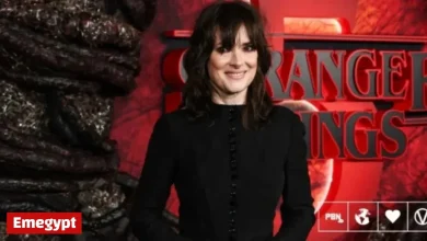 Winona Ryder Tackles the Spicy Tofu Challenge on Hot Ones