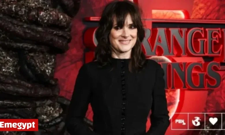 Winona Ryder Tackles the Spicy Tofu Challenge on Hot Ones