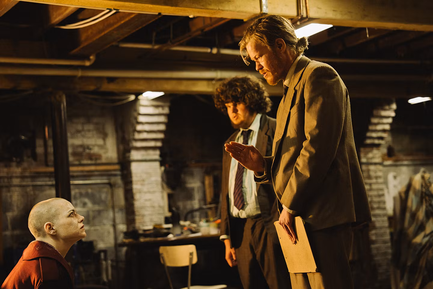 With 'Bugonia,' Yorgos Lanthimos revisits contemporary America through the lens of conspiracy theories