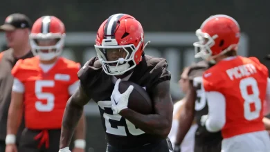 With Josh Jacobs a game-time decision, Packers elevate depth to backfield