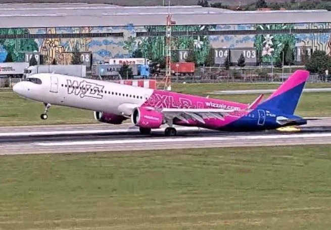 Wizz A321XLR's descent rate increased just before hard landing and tail-strike