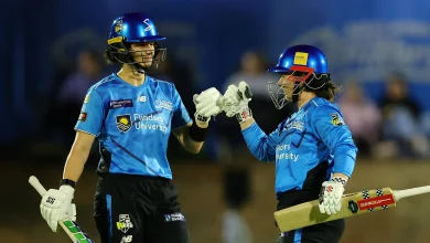 Wolvaardt guides Strikers to dominating win over Renegades