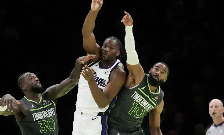 Wolves snap strange streak against Kings; Jaden McDaniels avoids injury