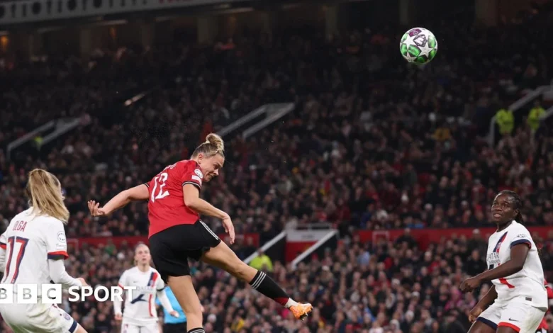 Women's Champions League LIVE: Bayern Munich vs Arsenal & Man Utd vs PSG - scores & radio