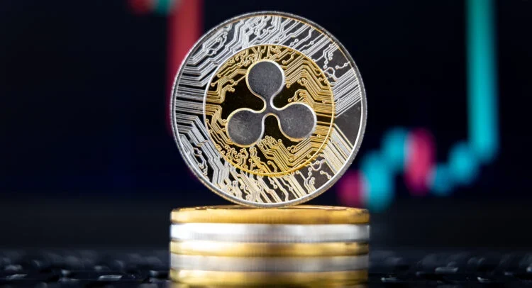 XRP Price Alert: Analyst Spots “Mega Breakout” to $5 as XRP ETF Hype Builds