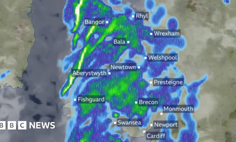 Yellow weather warning for heavy rain and flooding in Wales