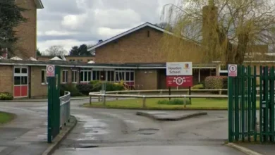 Yorkshire school on lockdown with students 'barricading themselves in classrooms'
