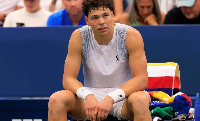 "You have to break the sidelines to get to his backhand" - The tactical advice Ben Shelton received from his dad against Auger-Aliassime