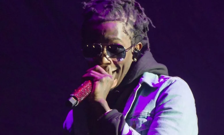 Young Thug Posts Up With Mariah The Scientist After Claiming They Broke Up