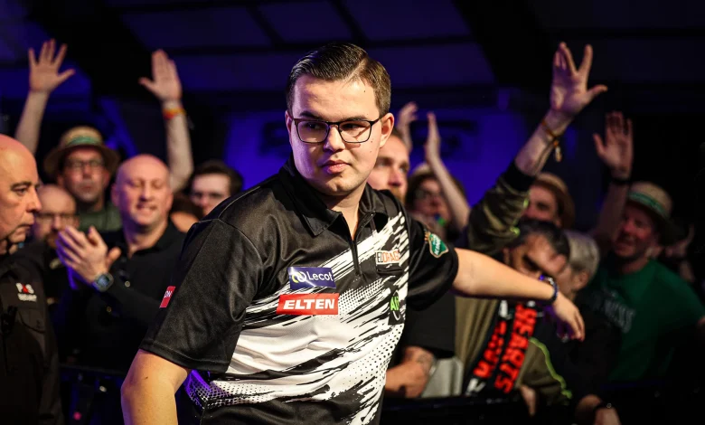 Youth World Championship Sees Van Veen as the ‘Villain’ as Beau Bids for Historic Win