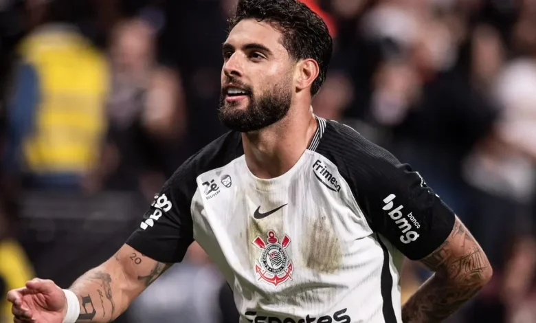 Yuri Alberto celebra noite decisiva no clássico e mira Libertadores 'Finais'