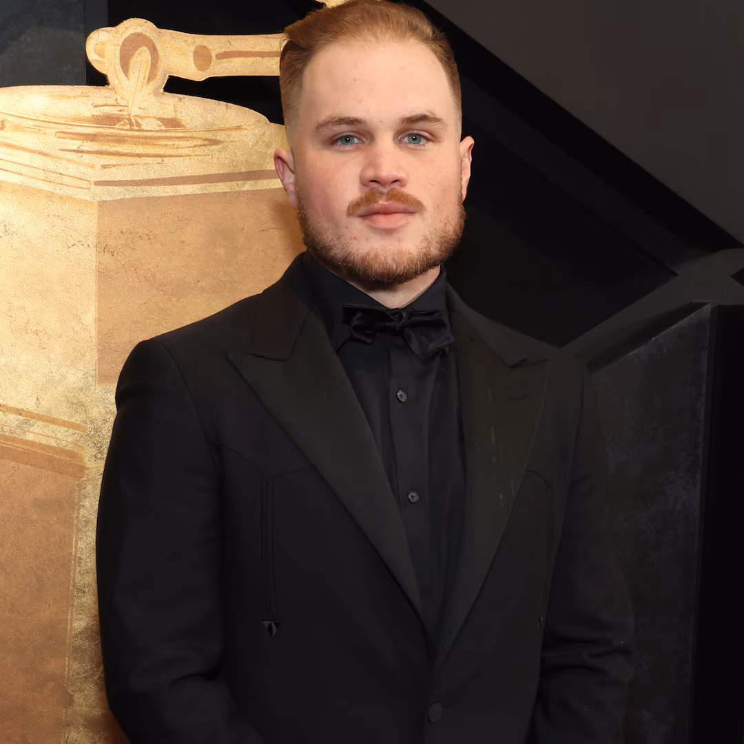 Zach Bryan Shares He’s Nearly 2 Months Sober in Personal Message About His Mental Health