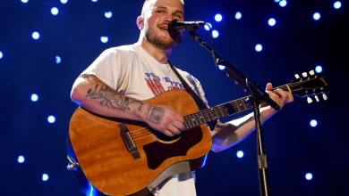 Zach Bryan Will Play Stadiums Around the World in 2026