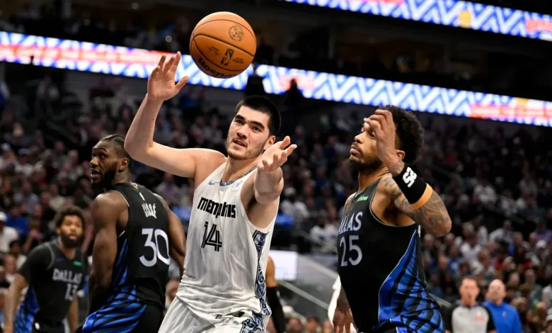 Zach Edey doubtful to return vs Nikola Jokic, Nuggets after head injury