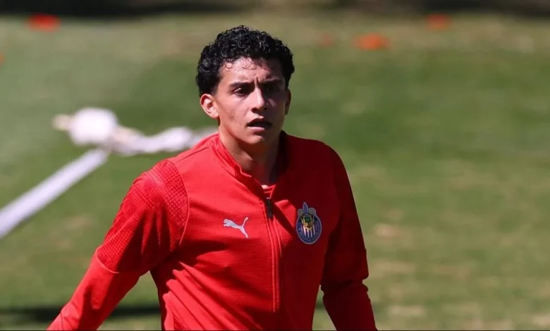 ¿Quiénes son los convocados de Chivas para asegurar el pase directo a Liguilla?