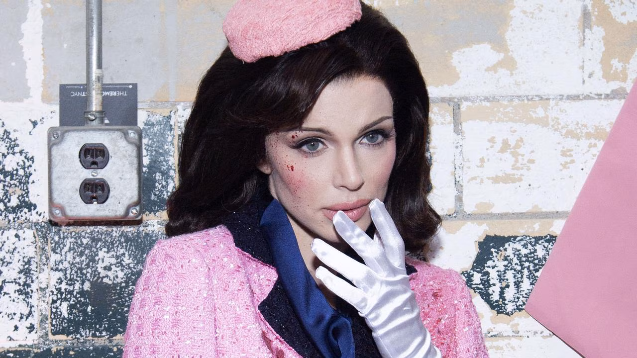 ‘Desperate’: Star defends costume amid fury