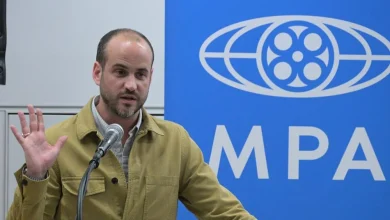 ‘Elvis’ producer updates on Baz Luhrmann’s Joan of Arc film and talks AI