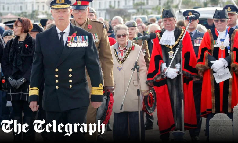 ‘Fake admiral’ takes centre stage at Remembrance event