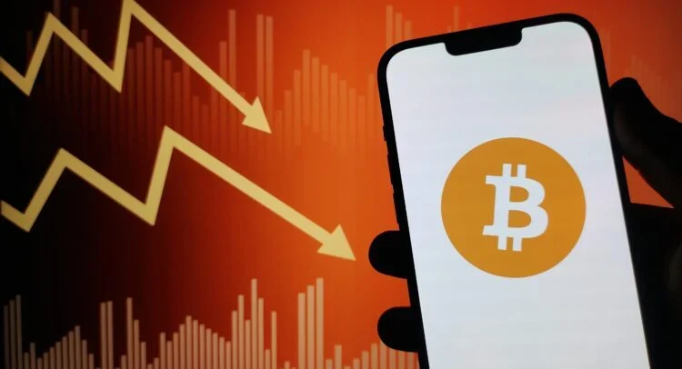 ‘MSTR Hit Job’ Fears Rattle Bitcoin Price as Technical Breakdown Looms