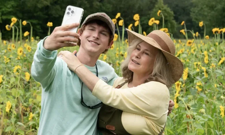 ‘Murdaugh: Death In The Family’s Johnny Berchtold Praises Patricia Arquette For Teaching Him To “Protect Our Mental Health”