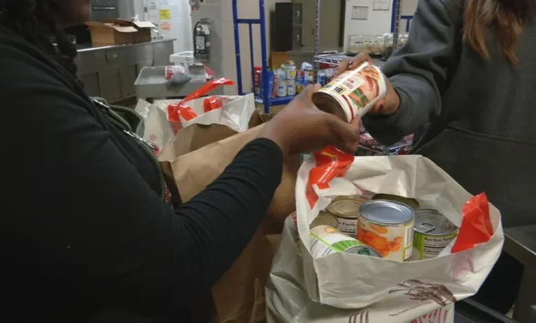‘Not sustainable’ | Food pantries in Kentucky, Indiana overwhelmed as SNAP benefits stall