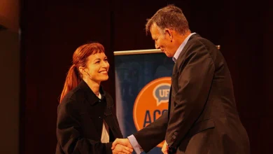 ‘Severance’ star Britt Lower draws packed house at UF speaker event