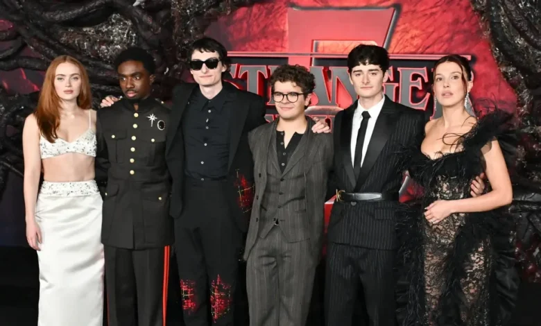 ‘Stranger Things’ 5 World Premiere Photos: Millie Bobby Brown, David Harbour & More Attend